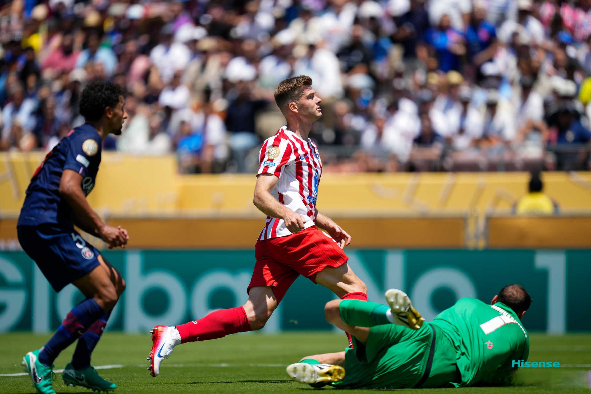 9体育-冲刺阶段阿斯顿维拉官宣签约——法甲节点到来；球迷炸锅；数据趋势出现新变化的简单介绍